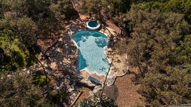 1927 Milan, San Antonio, TX 78258