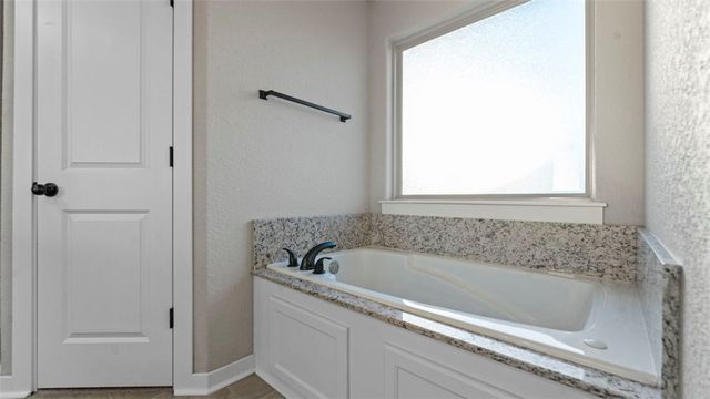 3960 Deerhurst Street, Springdale, AR 72764