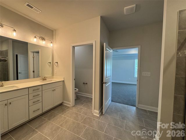 1606 Autumn Lane 114, York, SC 29745