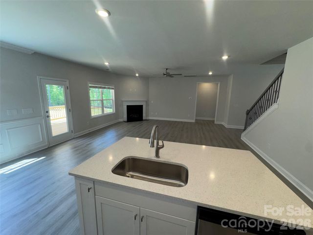 1606 Autumn Lane 114, York, SC 29745