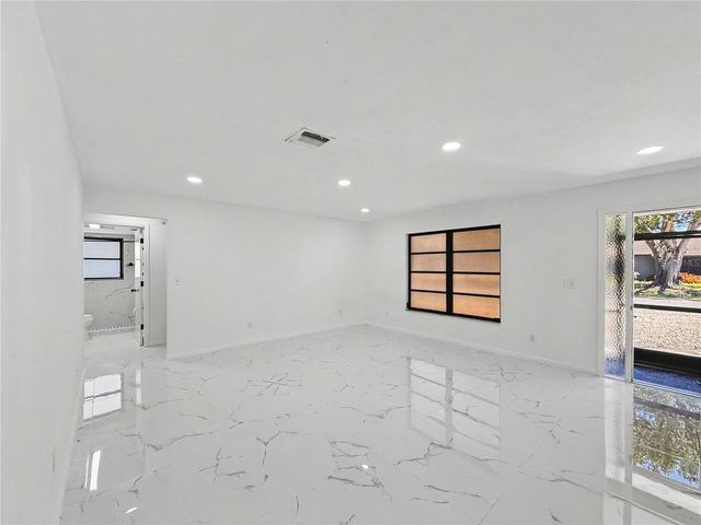 2101 HIBISCUS ROAD, Fort Myers, FL 33905