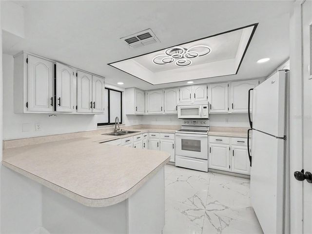 2101 HIBISCUS ROAD, Fort Myers, FL 33905