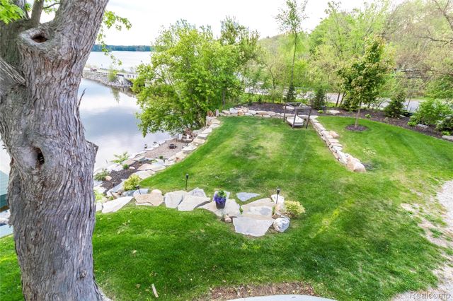 4520 Water Street, Columbiaville Village, MI 48421