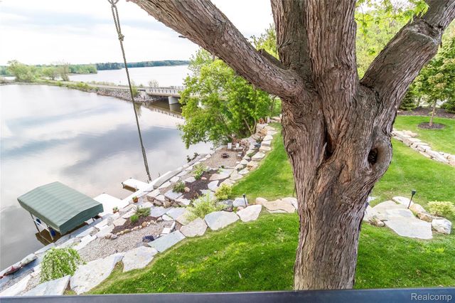 4520 Water Street, Columbiaville Village, MI 48421
