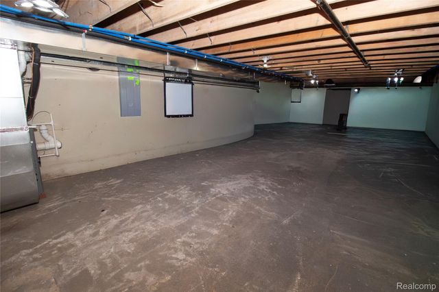 4520 Water Street, Columbiaville Village, MI 48421