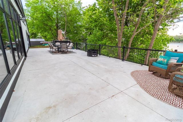4520 Water Street, Columbiaville Village, MI 48421