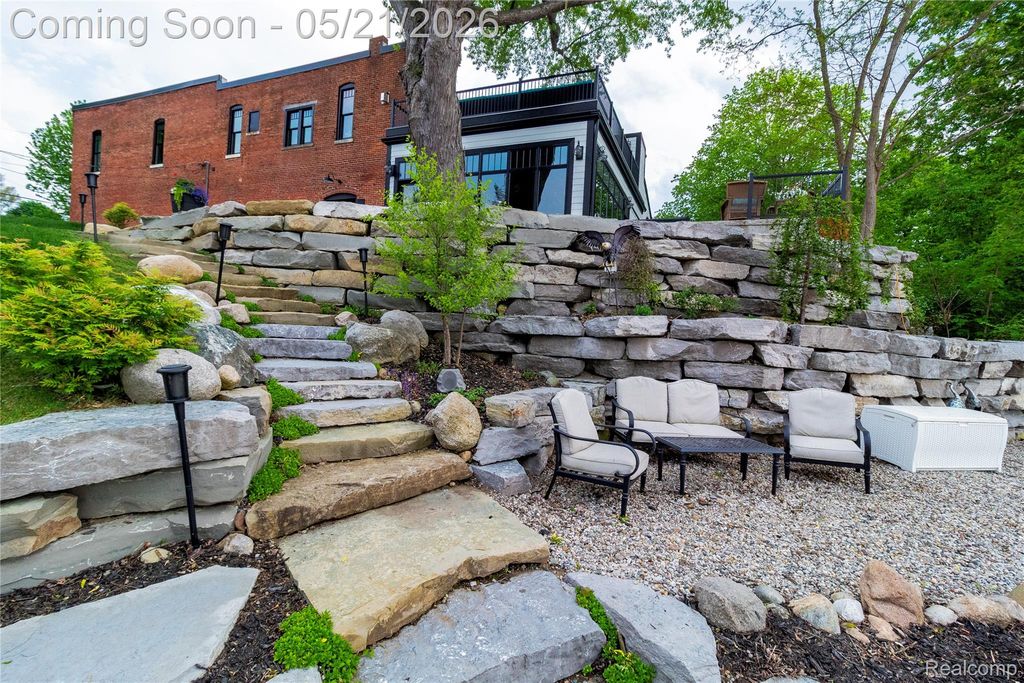 4520 Water Street, Columbiaville Village, MI 48421