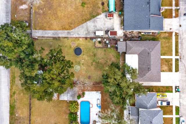 805 Chene Dr, Houma, LA 70364