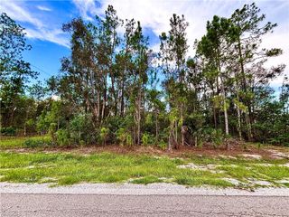 902 E 14th ST, Lehigh Acres, FL 33972