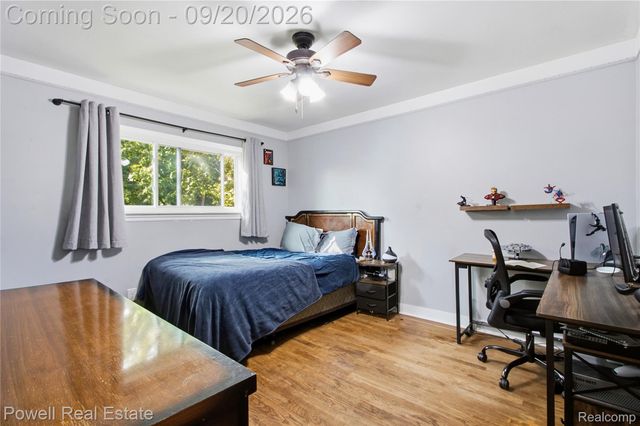 26517 Marilyn Avenue, Warren, MI 48089