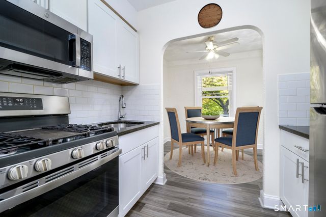 8 Washington Court 104, Stamford, CT 06902