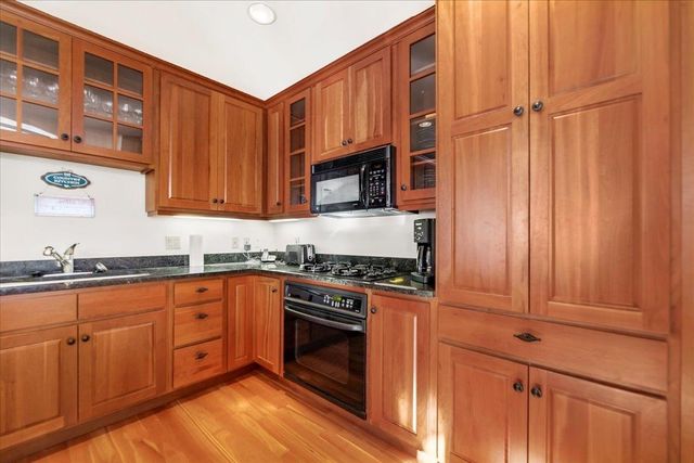 89A Sun Bowl Ridge Rd, Stratton, VT 05155