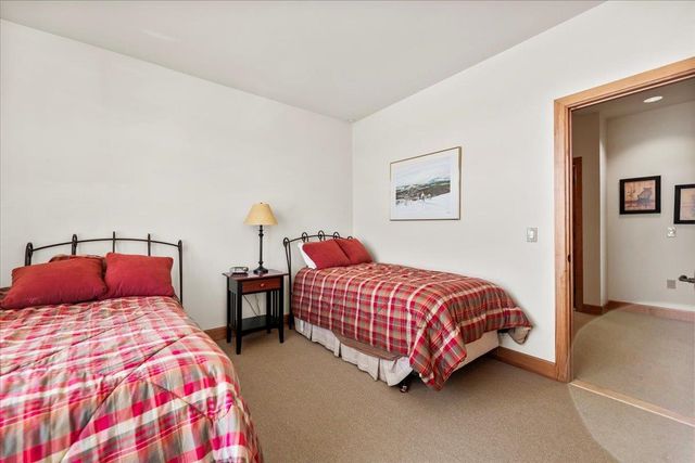 89A Sun Bowl Ridge Rd, Stratton, VT 05155