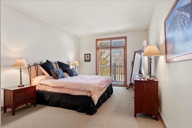 89A Sun Bowl Ridge Rd, Stratton, VT 05155