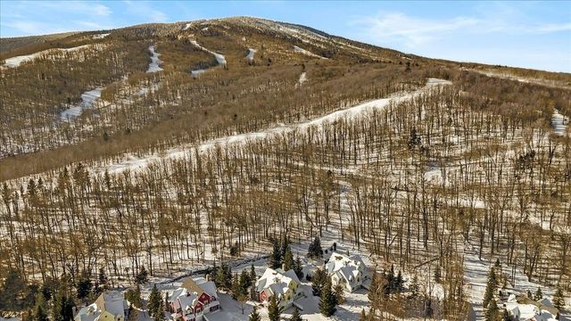 89A Sun Bowl Ridge Rd, Stratton, VT 05155