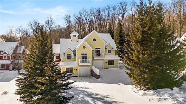 89A Sun Bowl Ridge Rd, Stratton, VT 05155