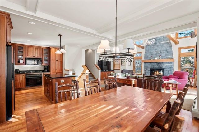 89A Sun Bowl Ridge Rd, Stratton, VT 05155