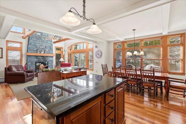 89A Sun Bowl Ridge Rd, Stratton, VT 05155