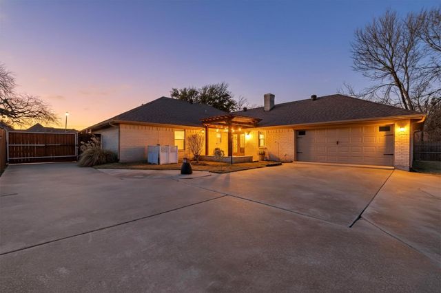 538 Turtle Creek Drive, Greenville, TX 75401