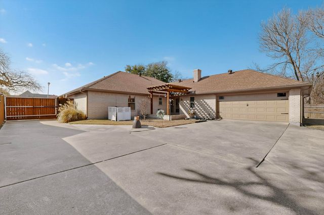 538 Turtle Creek Drive, Greenville, TX 75401