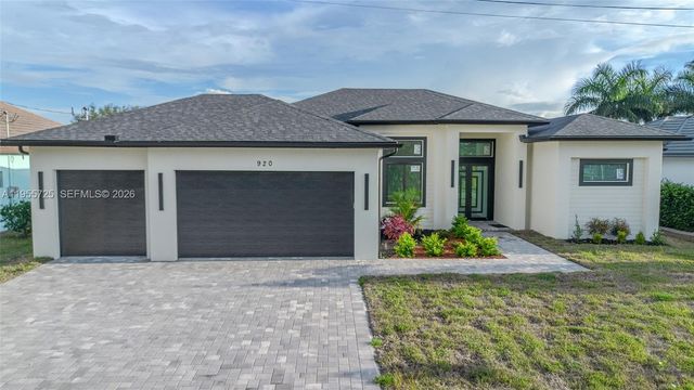 920 SE 5TH TER, Cape Coral, FL 33990