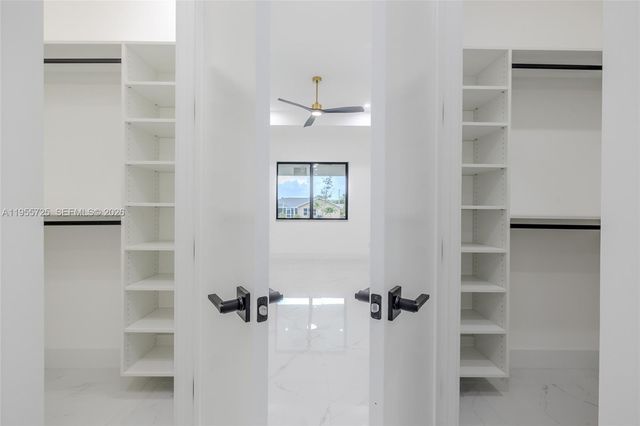 920 SE 5TH TER, Cape Coral, FL 33990