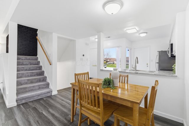 5272 Westbury Drive, 13B, Columbus, OH 43228