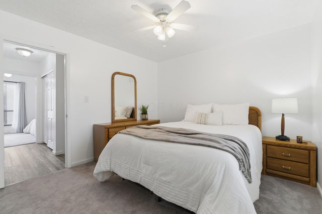 5272 Westbury Drive, 13B, Columbus, OH 43228