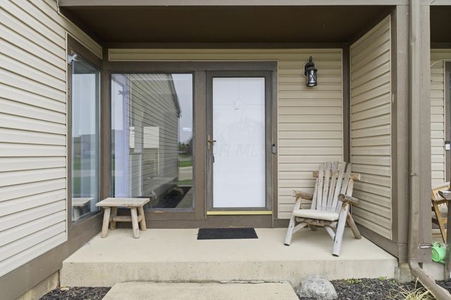 5272 Westbury Drive, 13B, Columbus, OH 43228