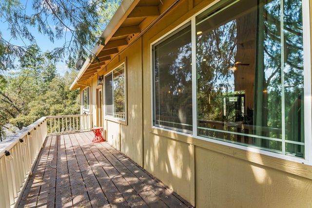 17067 Lawrence Way, Grass Valley, CA 95949