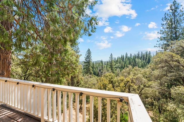 17067 Lawrence Way, Grass Valley, CA 95949