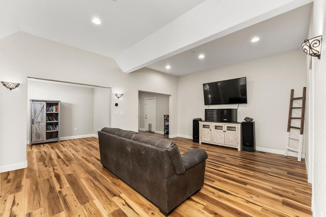 17067 Lawrence Way, Grass Valley, CA 95949
