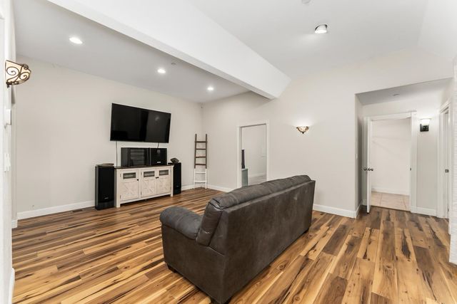 17067 Lawrence Way, Grass Valley, CA 95949