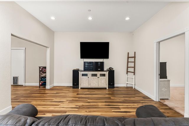 17067 Lawrence Way, Grass Valley, CA 95949