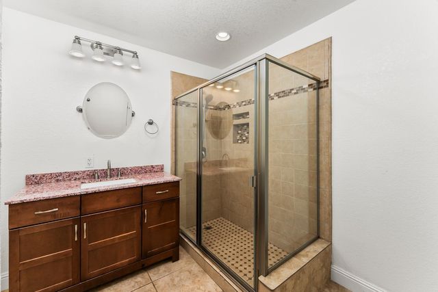17067 Lawrence Way, Grass Valley, CA 95949