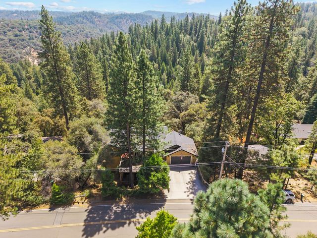 17067 Lawrence Way, Grass Valley, CA 95949