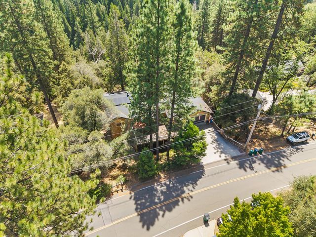17067 Lawrence Way, Grass Valley, CA 95949