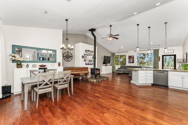 17067 Lawrence Way, Grass Valley, CA 95949