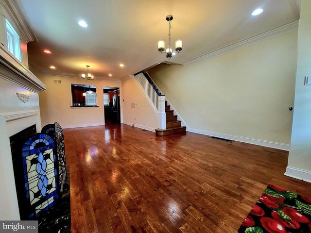 423 KNORR ST, Philadelphia, PA 19111