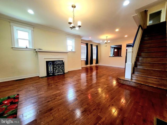 423 KNORR ST, Philadelphia, PA 19111