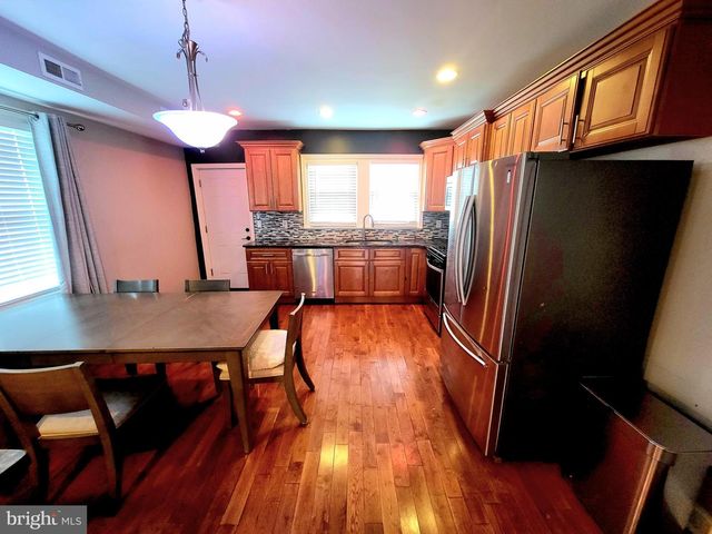 423 KNORR ST, Philadelphia, PA 19111