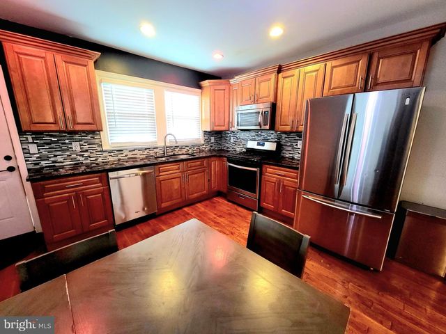 423 KNORR ST, Philadelphia, PA 19111