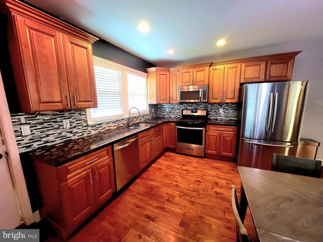 423 KNORR ST, Philadelphia, PA 19111