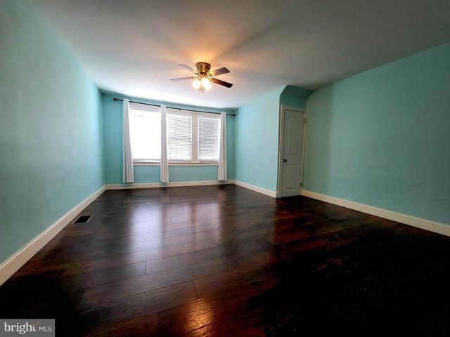 423 KNORR ST, Philadelphia, PA 19111