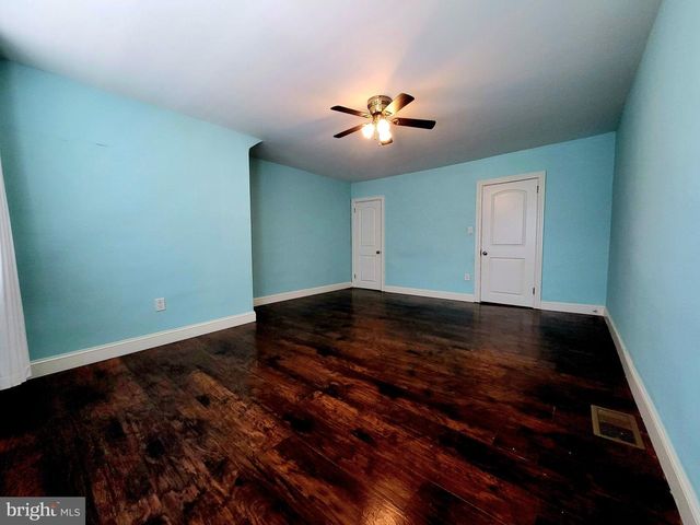 423 KNORR ST, Philadelphia, PA 19111