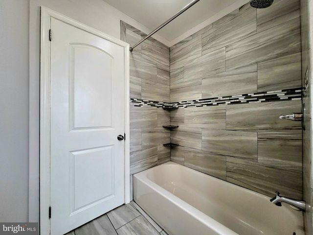 423 KNORR ST, Philadelphia, PA 19111