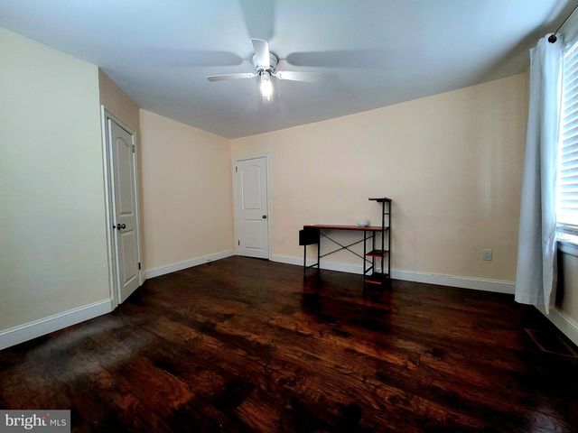 423 KNORR ST, Philadelphia, PA 19111