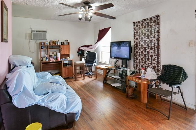 2109 Shirley Dr, Corpus Christi, TX 78416
