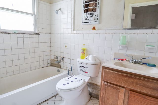 2109 Shirley Dr, Corpus Christi, TX 78416