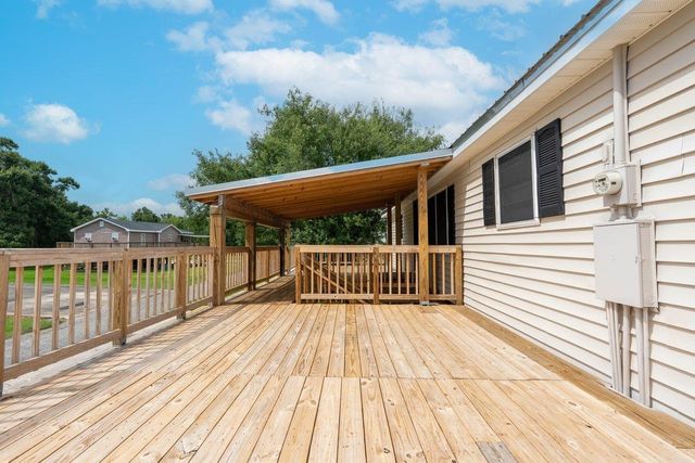 208 Lynn St, Chauvin, LA 70344